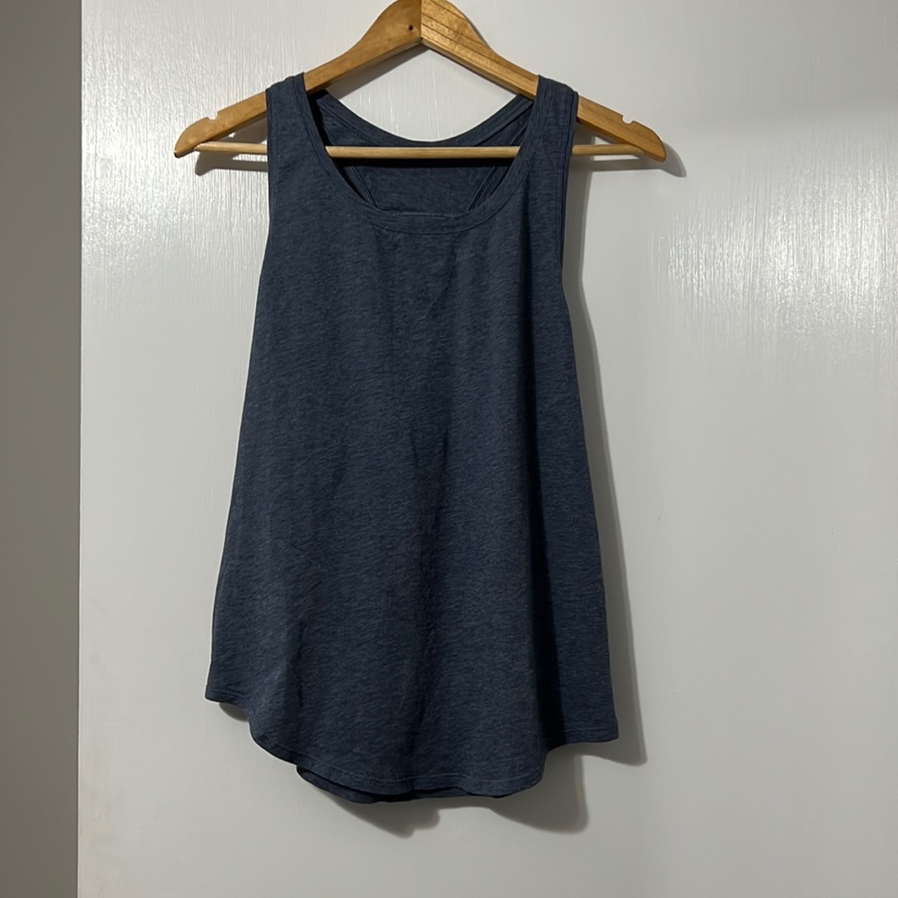 Lululemon Pleated Tank/ Size 6